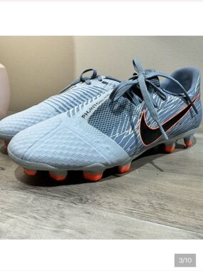 Nike Phantom Venom Academy FG Soccer Cleats – Men’s Size 6.5